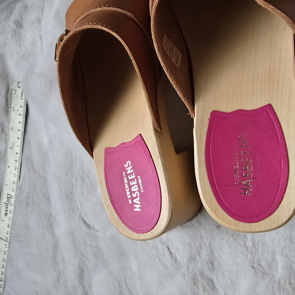 Swedish Hasbeens Tan Leather Sandals - Picture 6 of 7